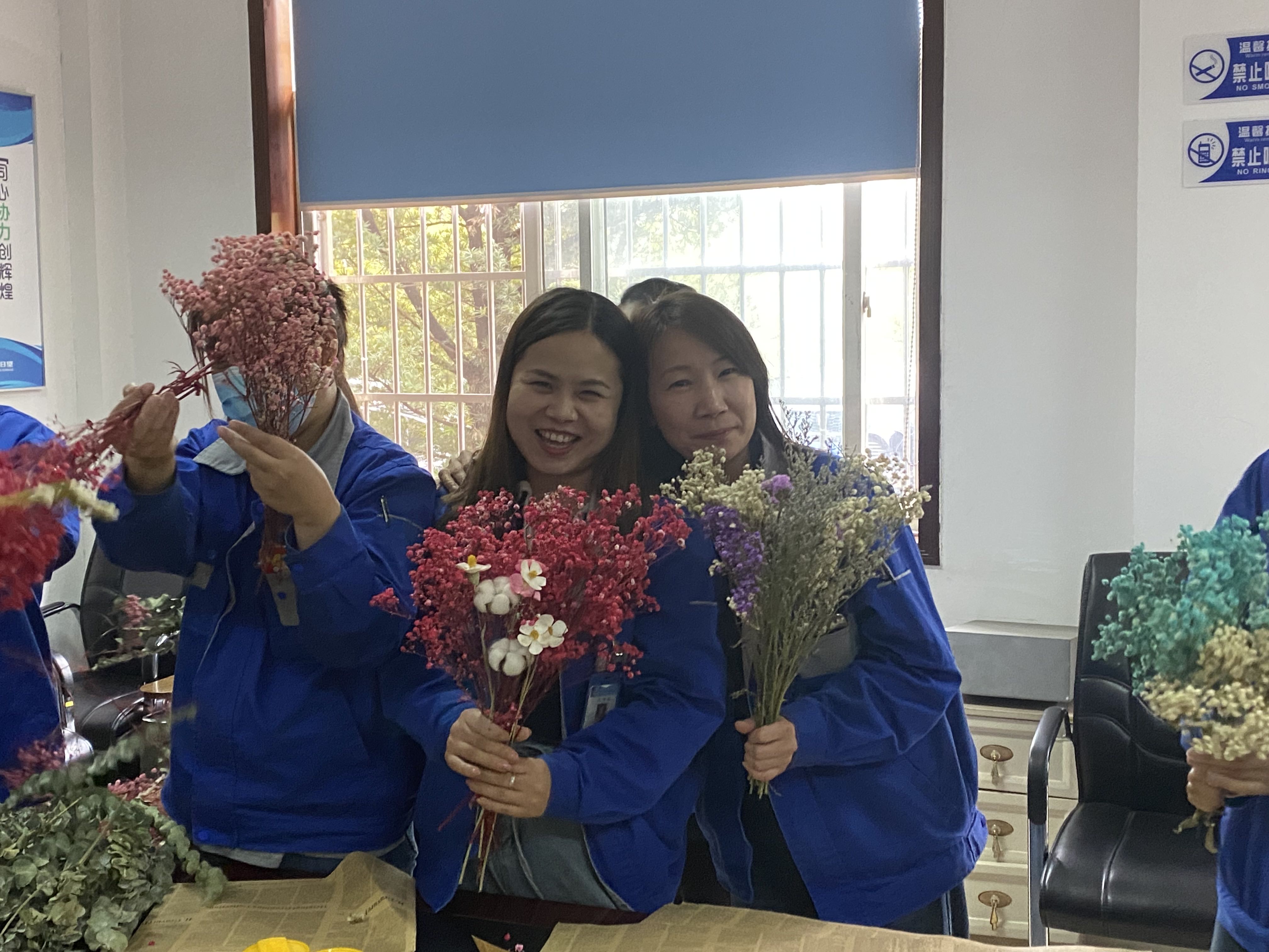 乐竞平台,宏明日望,株洲电子科技,湖南电容器,株洲电容器,电容器